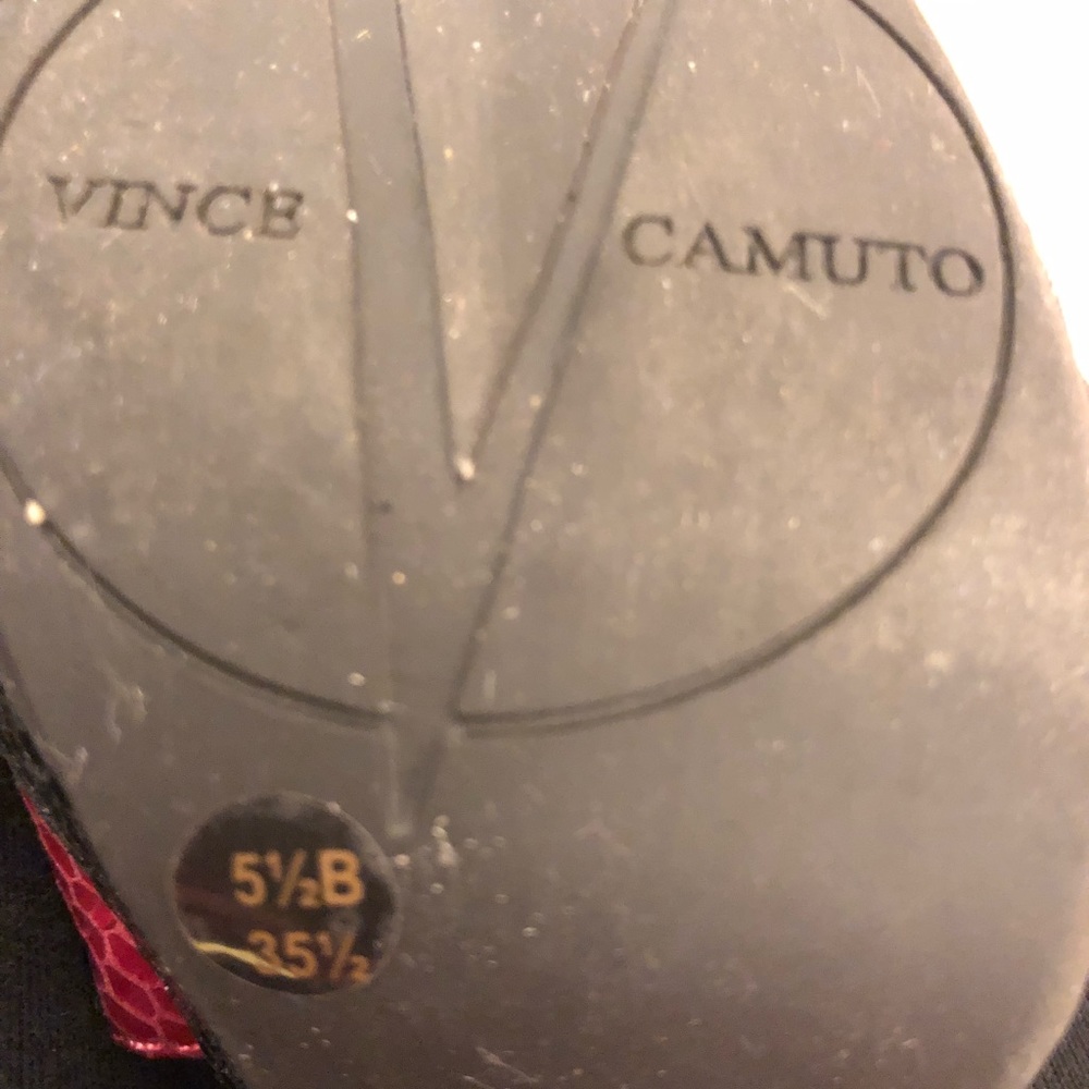 Vince camuto multicolor sandals size 5.5